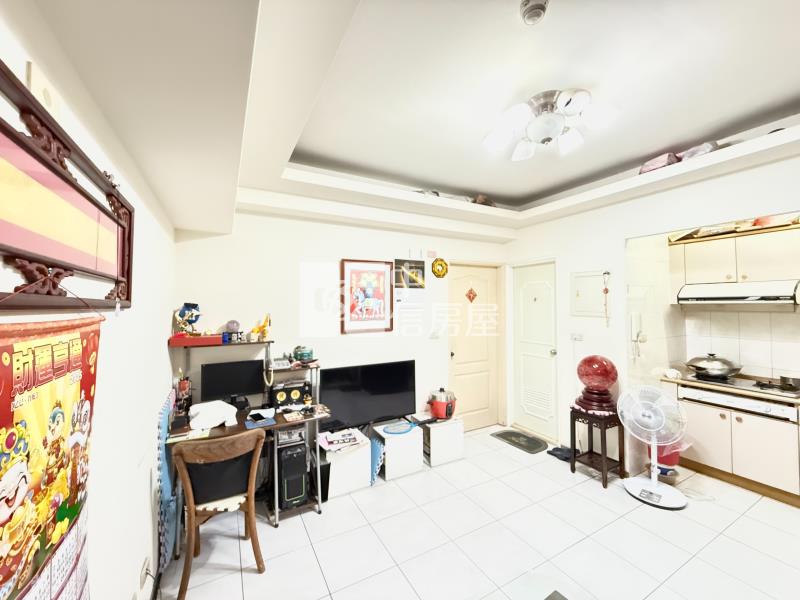 獨家~魯班傳家大一房大一廳附機上車位房屋室內格局與周邊環境