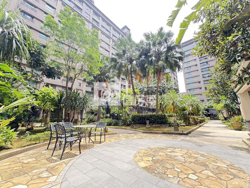 【奔馳】發現之旅四季區溫馨3房車房屋室內格局與周邊環境