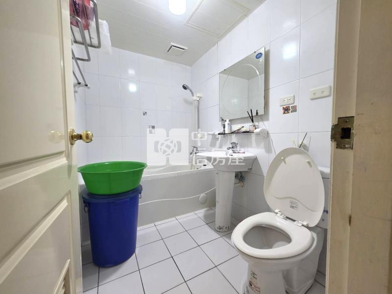 【奔馳】發現之旅四季區溫馨3房車房屋室內格局與周邊環境