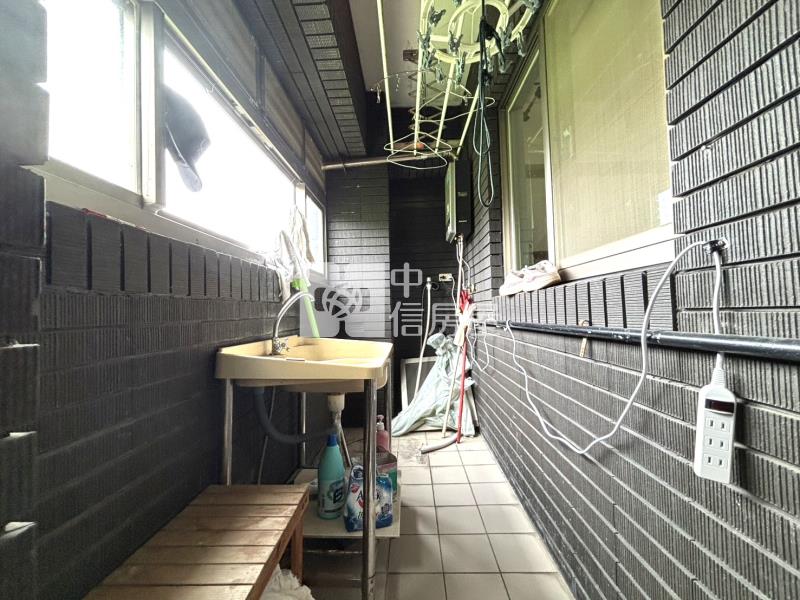 【奔馳】發現之旅四季區溫馨3房車房屋室內格局與周邊環境