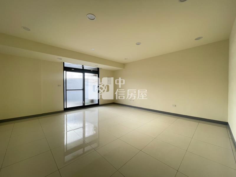 市府特區4房美寓/全新質感翻修/雙層宅設計房屋室內格局與周邊環境