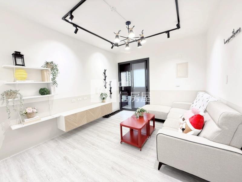 高雄前鎮草衙道5+6樓美裝寓房屋室內格局與周邊環境