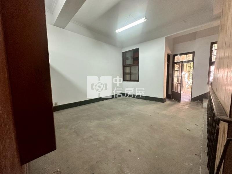 大溪銀行旁黃金透天店面樺樺房屋室內格局與周邊環境