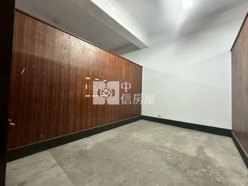 大溪銀行旁黃金透天店面樺樺房屋室內格局與周邊環境