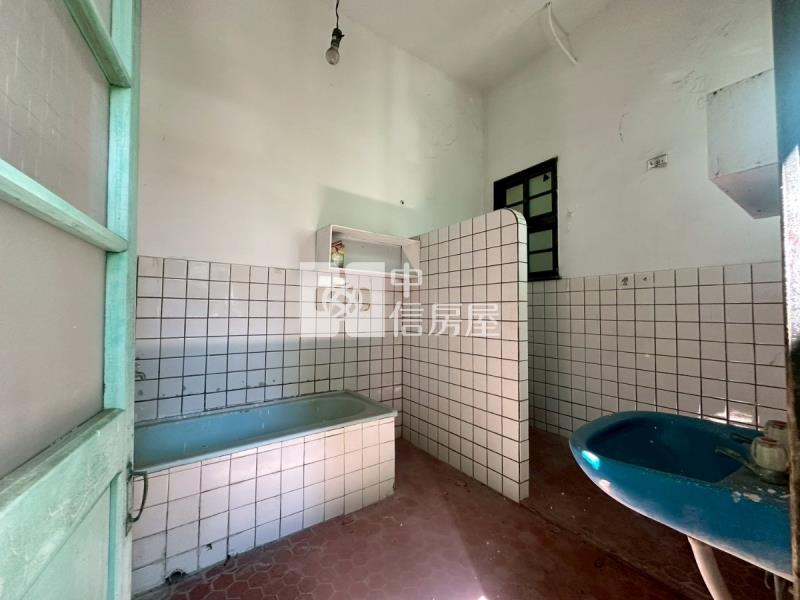 大溪銀行旁黃金透天店面樺樺房屋室內格局與周邊環境