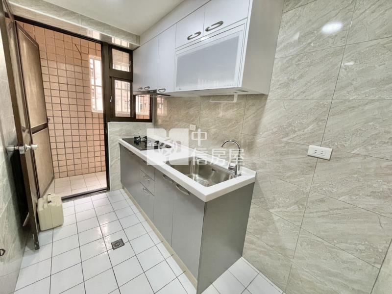 【新世紀】近平鎮火車站大三房房屋室內格局與周邊環境