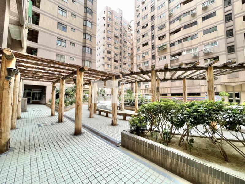 【新世紀】近平鎮火車站大三房房屋室內格局與周邊環境