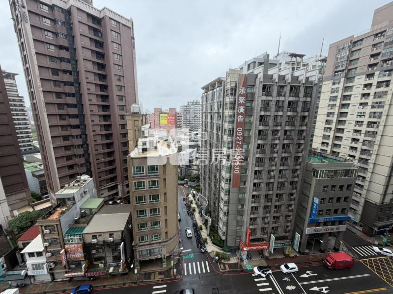 【安家】國家宮廷三房車位房屋室內格局與周邊環境