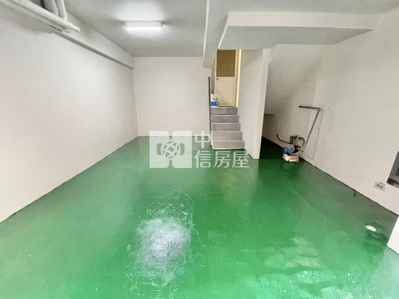 【新世紀】近楊梅高中花園別墅4房+車庫停車房屋室內格局與周邊環境