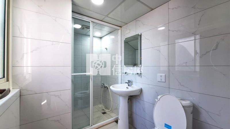 昌平商圈大空間精裝四房平車房屋室內格局與周邊環境