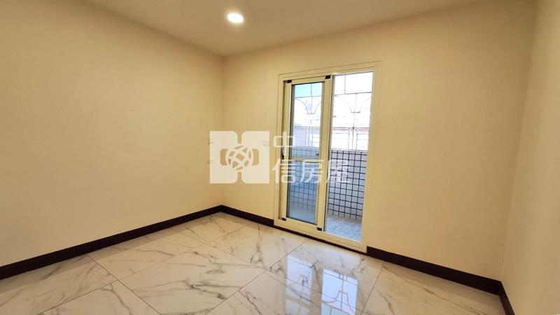 昌平商圈大空間精裝四房平車房屋室內格局與周邊環境