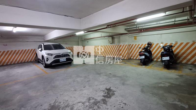 昌平商圈大空間精裝四房平車房屋室內格局與周邊環境