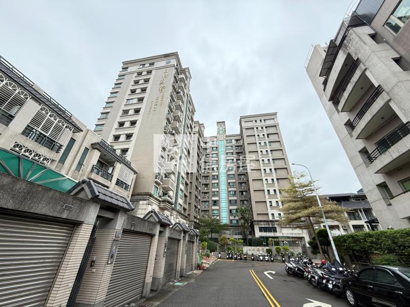 東山高中日紡國寶大二房車位房屋室內格局與周邊環境