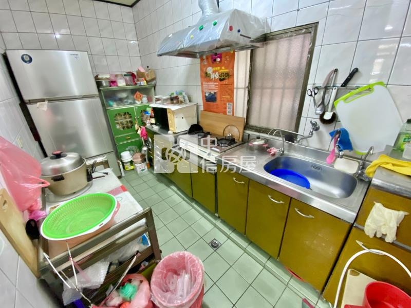 清水臨9米活路大空間低總價透天2房屋室內格局與周邊環境