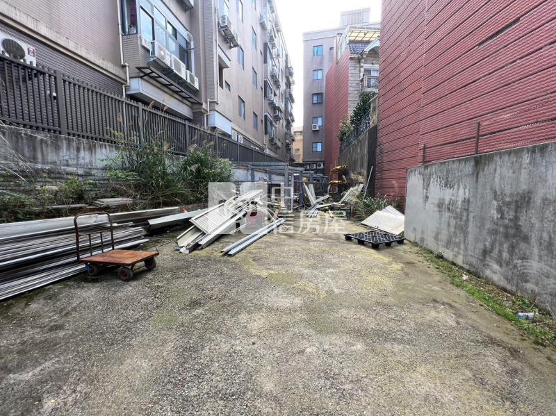 龍潭市區丁建用地房屋室內格局與周邊環境