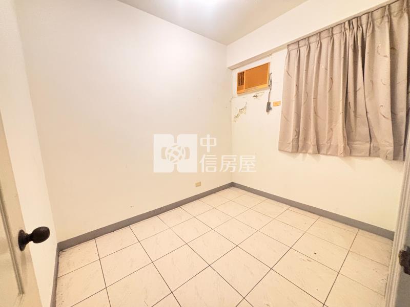 獨家專任-楊湖路前院雙車位大地坪透天房屋室內格局與周邊環境