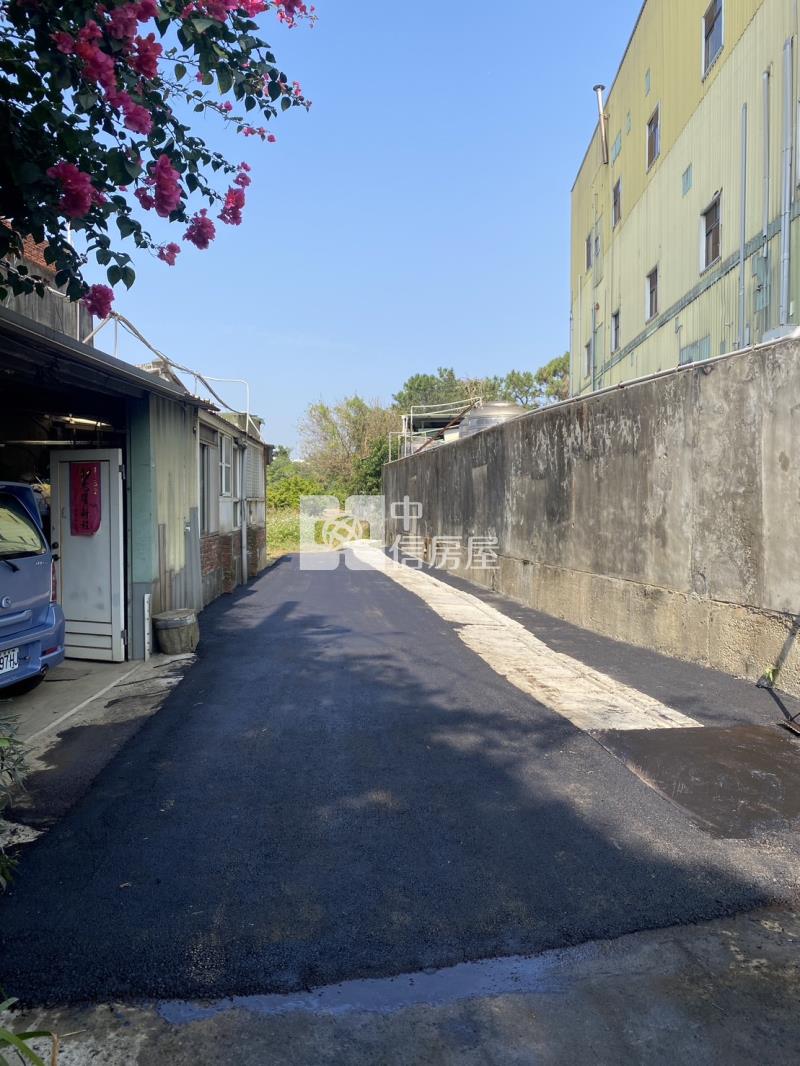 66快速道路旁一般農房屋室內格局與周邊環境