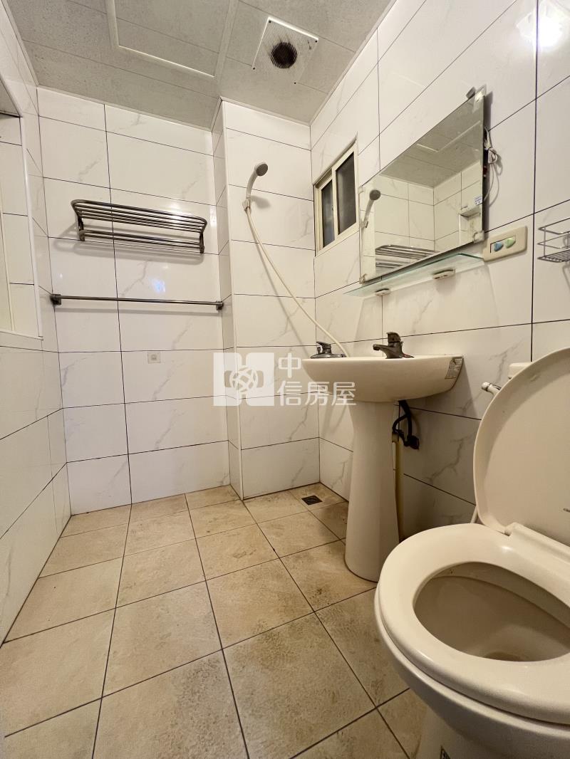 平鎮自由街透天房屋室內格局與周邊環境