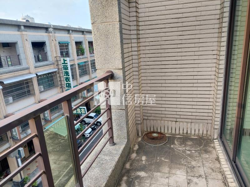 屏東市榮總店面房屋室內格局與周邊環境