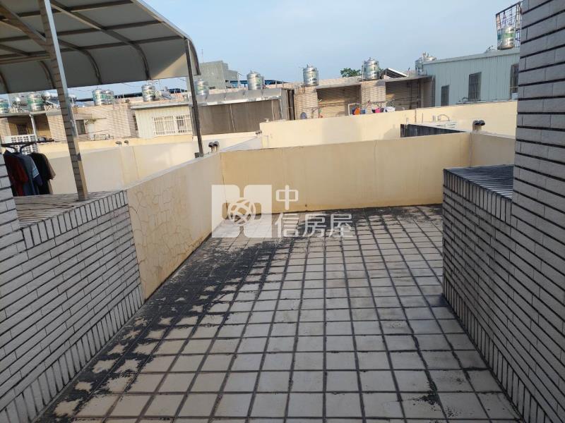 屏東市榮總店面房屋室內格局與周邊環境