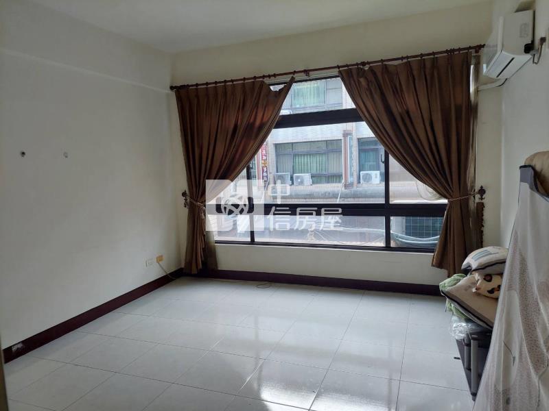 屏東市榮總店面房屋室內格局與周邊環境