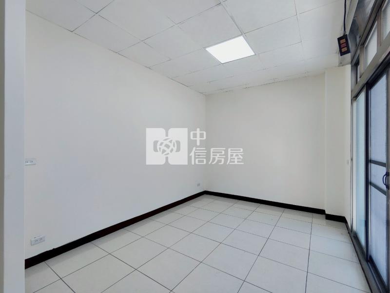 東安國小大面寬透天房屋室內格局與周邊環境