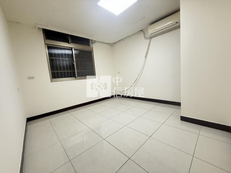 東安國小大面寬透天房屋室內格局與周邊環境