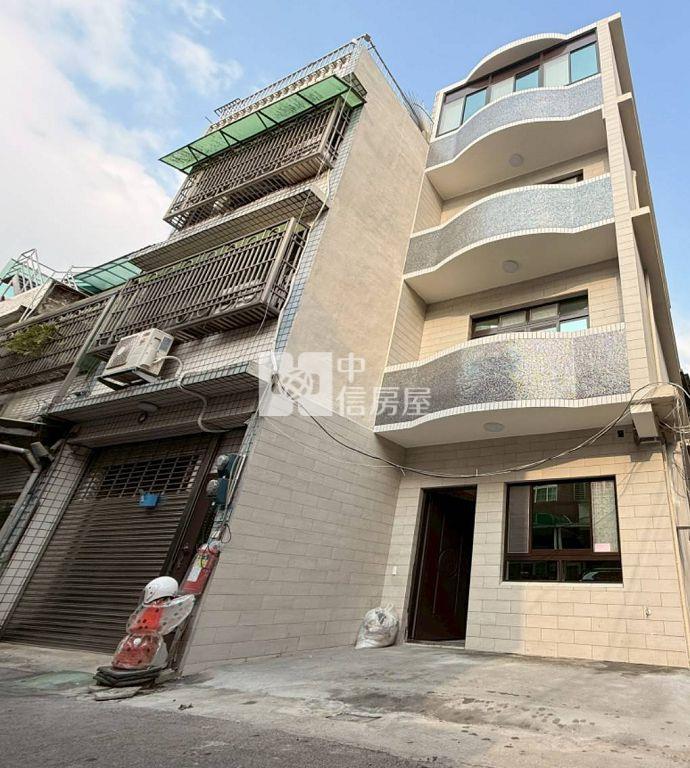 龍岡操場美透天(中信卓越團隊)房屋室內格局與周邊環境