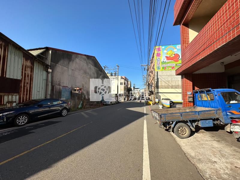 中央大學旁超大地坪透天房屋室內格局與周邊環境