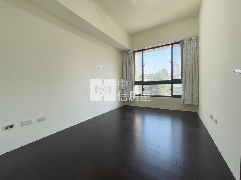 (鉅虹創造之旅)大墩明星學區四房車位房屋室內格局與周邊環境