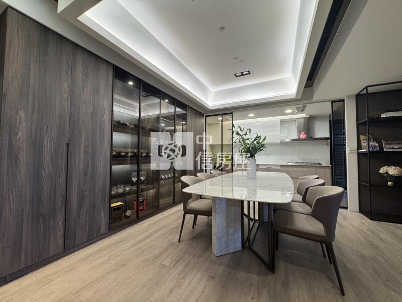 中國醫科博睦森林四改三雙平車房屋室內格局與周邊環境