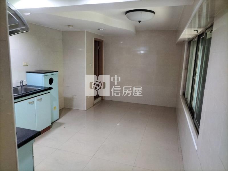 瑞豐國中9米大面寬1+夾+2樓大店面房屋室內格局與周邊環境