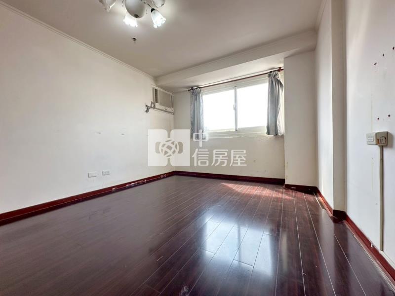 興大學府商圈賺錢時代高樓視野兩房房屋室內格局與周邊環境