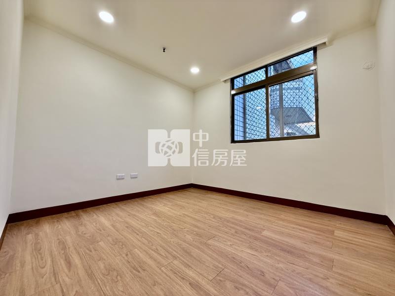 十期無限視野三面採光室內27坪大三房獨立平車房屋室內格局與周邊環境