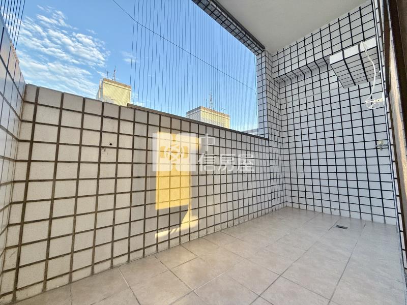 十期無限視野三面採光室內27坪大三房獨立平車房屋室內格局與周邊環境