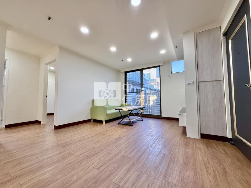 十期無限視野三面採光室內27坪大三房獨立平車房屋室內格局與周邊環境