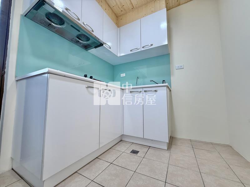 十期無限視野三面採光室內27坪大三房獨立平車房屋室內格局與周邊環境