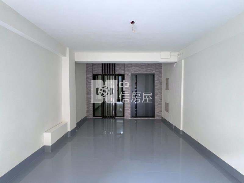 大里好來五街全新整理3房大地坪透天房屋室內格局與周邊環境