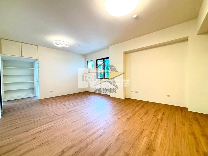 【星鑽】(專委)內壢後站環中商圈全新3+1房車房屋室內格局與周邊環境