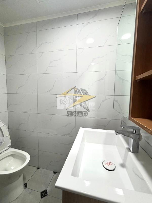 【星鑽】(專委)內壢後站環中商圈全新3+1房車房屋室內格局與周邊環境