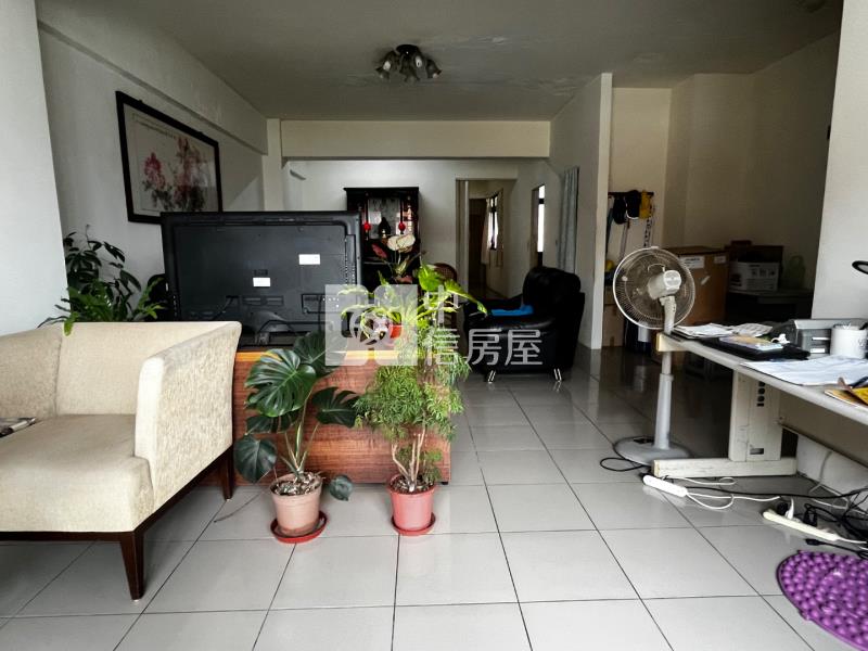 《專委》林森國小一層一戶大美寓房屋室內格局與周邊環境