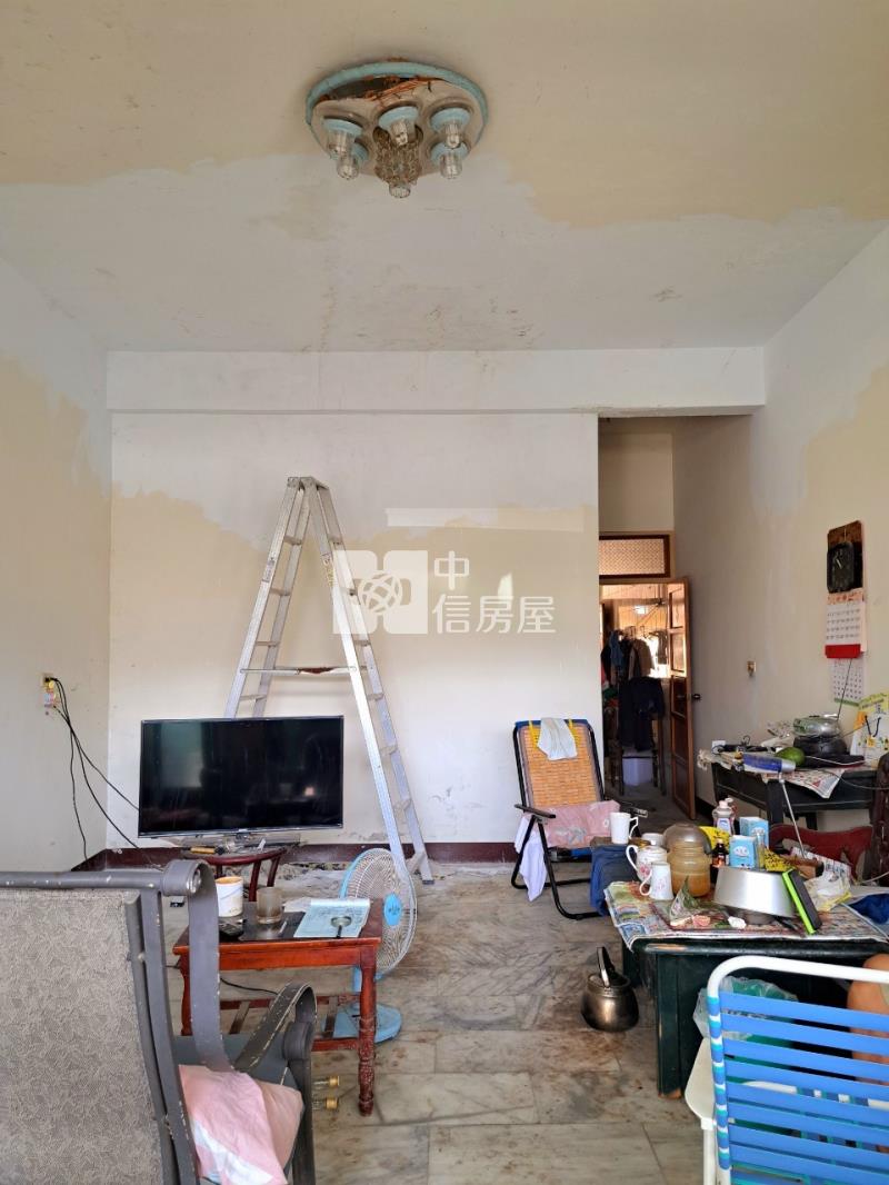 古坑市區透天房屋室內格局與周邊環境