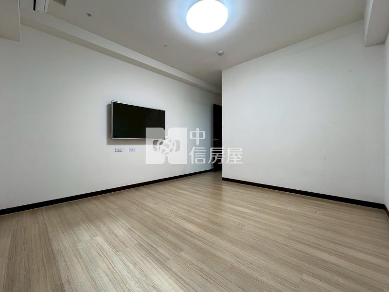 勝美樹高樓層三房休旅車位房屋室內格局與周邊環境