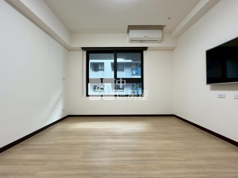 勝美樹高樓層三房休旅車位房屋室內格局與周邊環境