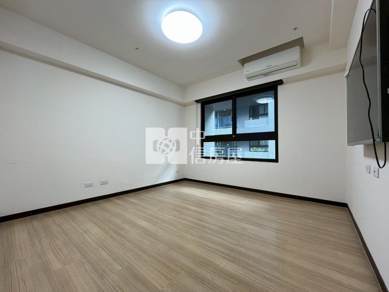 勝美樹高樓層三房休旅車位房屋室內格局與周邊環境