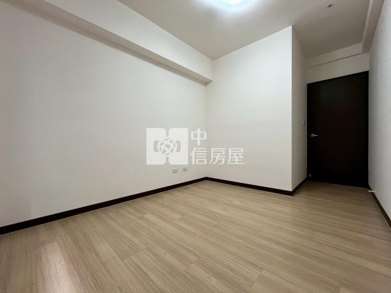 勝美樹高樓層三房休旅車位房屋室內格局與周邊環境