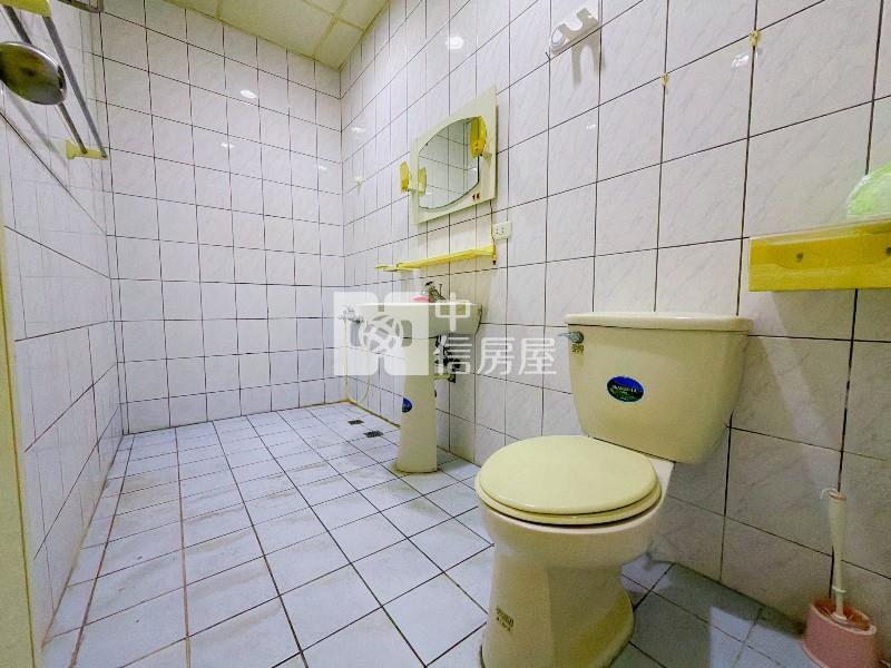 大里15米路店面房屋室內格局與周邊環境