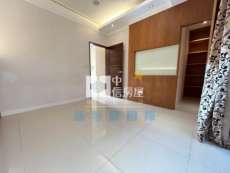 【新夢想】萬能科大海川蘊電梯別墅四車位房屋室內格局與周邊環境