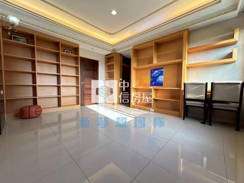 【新夢想】萬能科大海川蘊電梯別墅四車位房屋室內格局與周邊環境