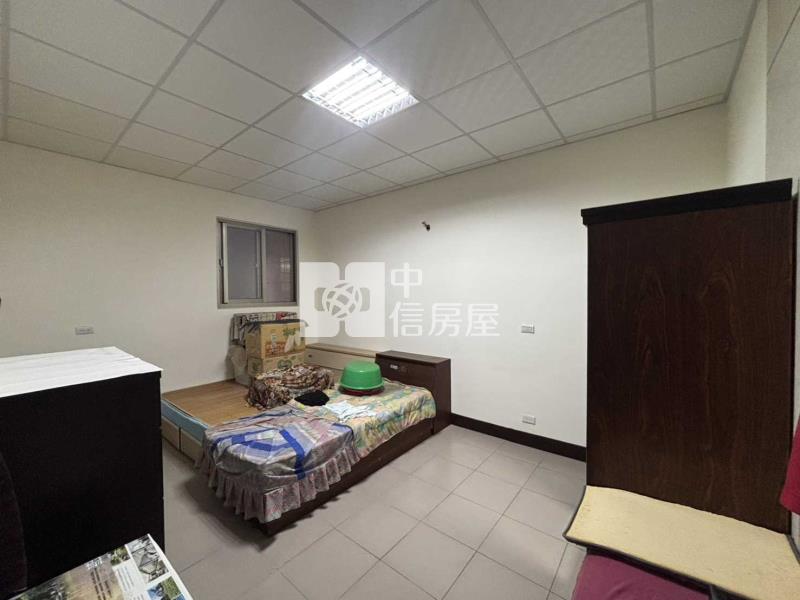 健行科大旁大面寬公寓房屋室內格局與周邊環境